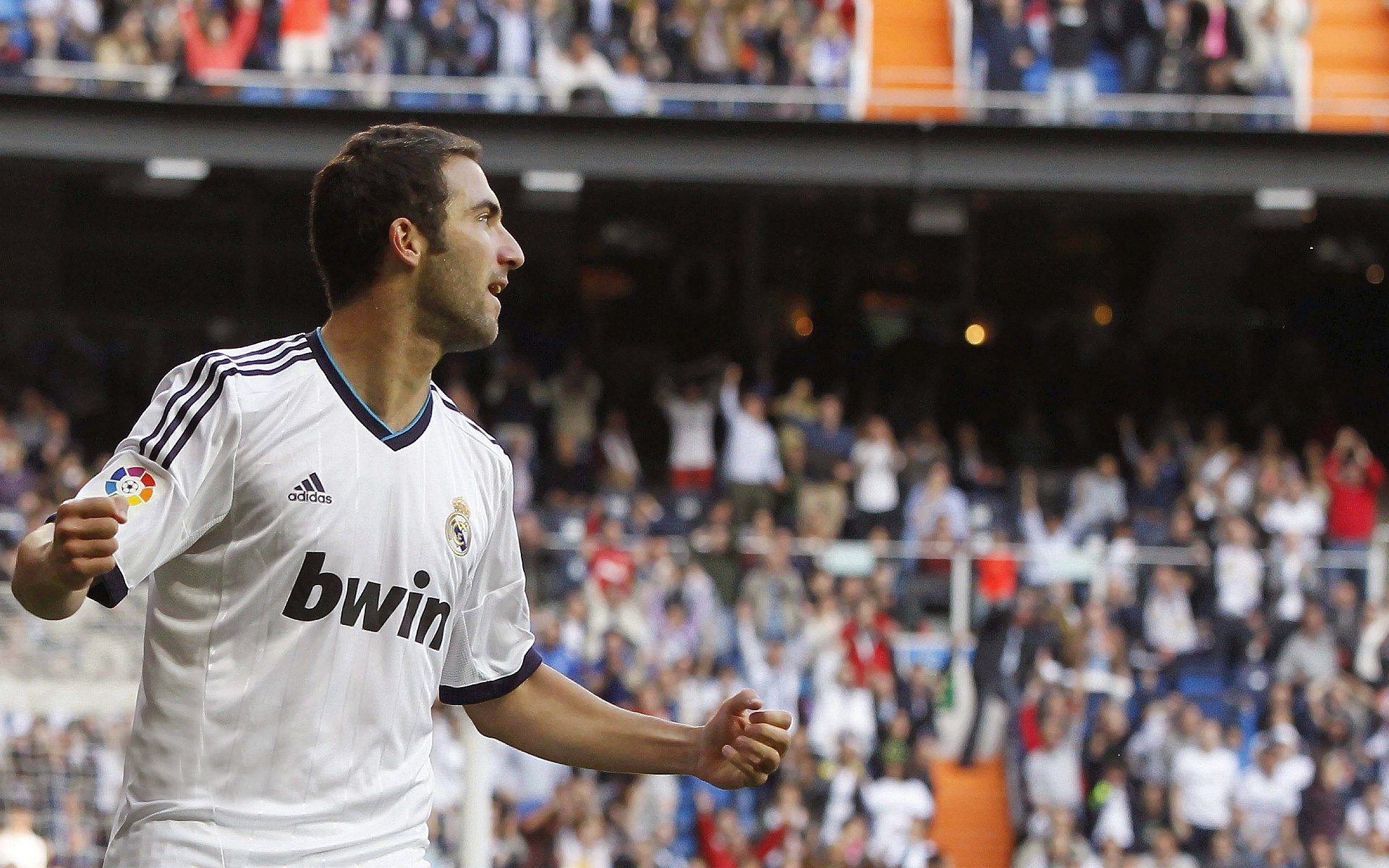 当叹息之墙遇见无解之谜,门迪如何让美国队成为勒沃库森的终极试金石