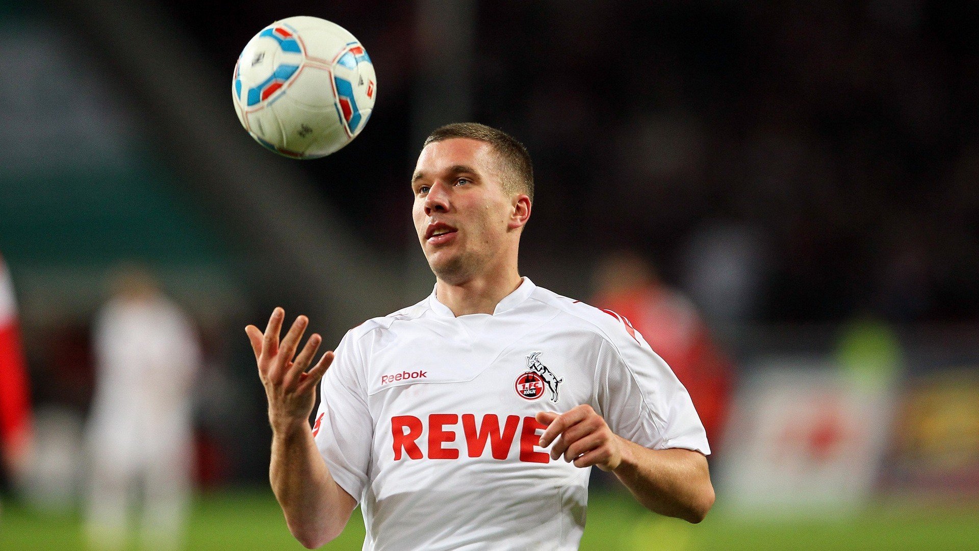 恩比德焦点战封王,魔术闪电击溃绿军,双城记下的新秩序