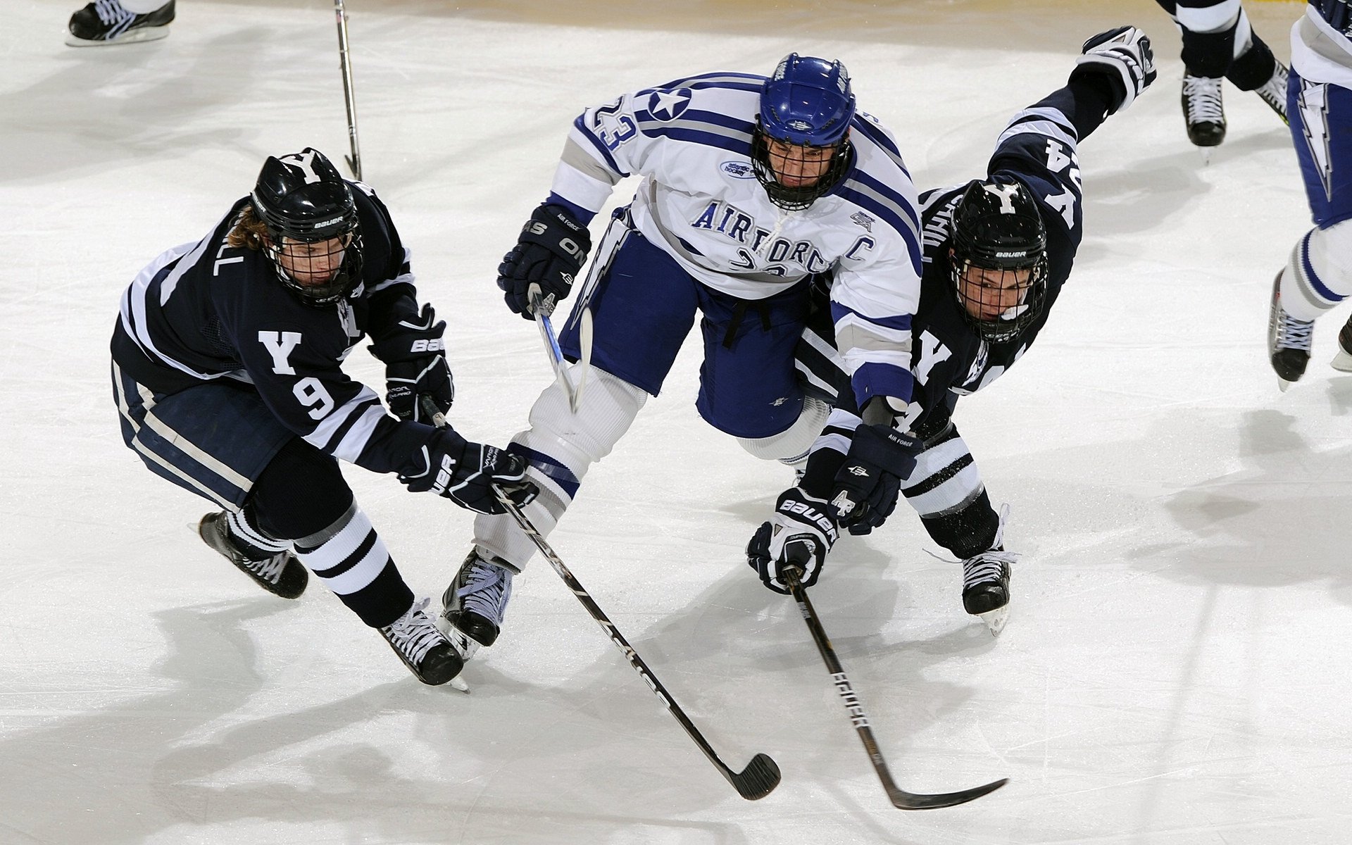 波兰鏖战国际米兰，楚阿梅尼扛起全队的铁血传奇